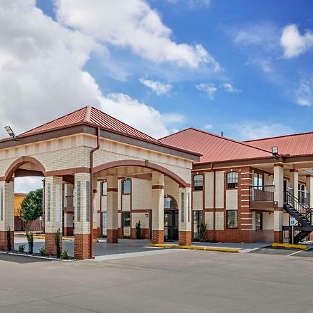 Quality Inn & Suites New Boston Exterior photo