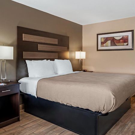 Quality Inn & Suites New Boston Exterior photo