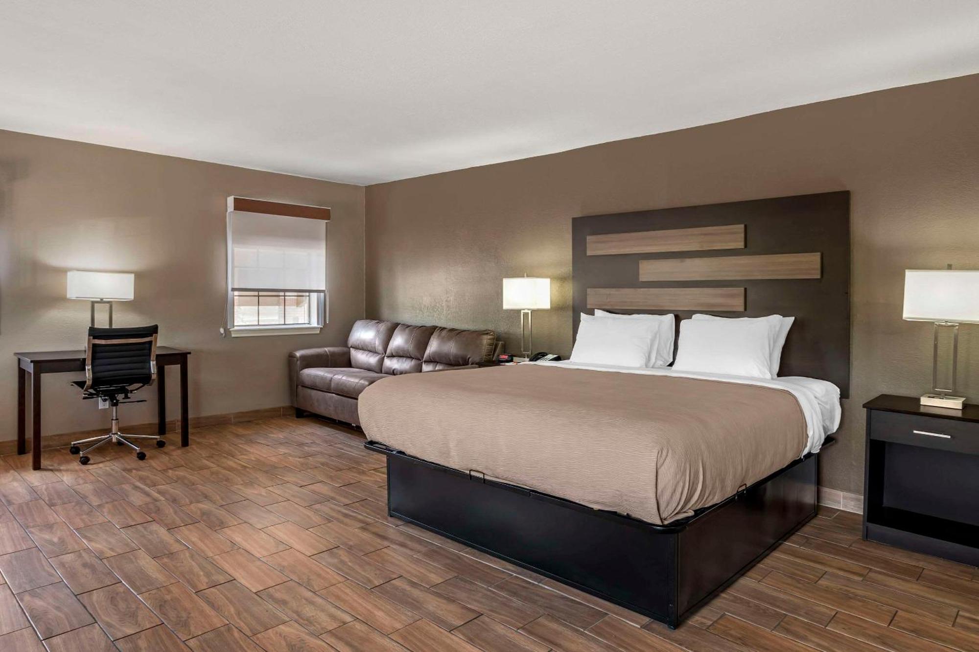 Quality Inn & Suites New Boston Exterior photo
